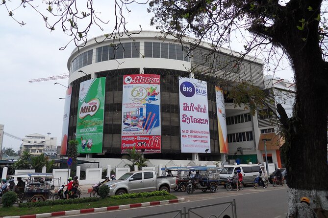 A Full Day in Laid-Back Vientiane - Talat Sao, only if the clock allows
