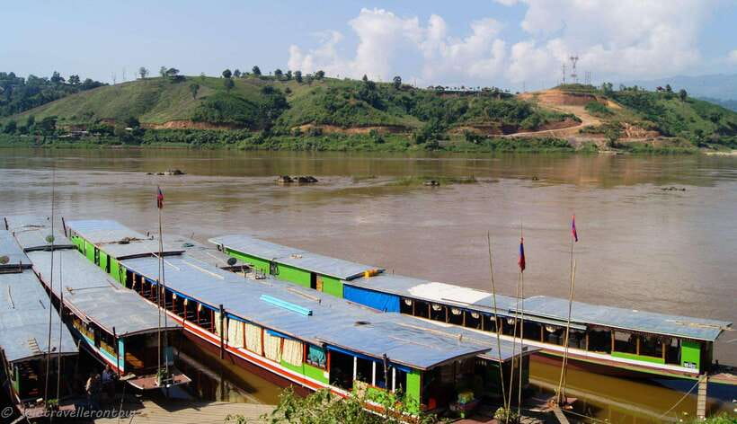 From Chiang Rai : 2 Day 1 Night Slow Boat to Luang Prabang - Crossing from Thailand into Laos