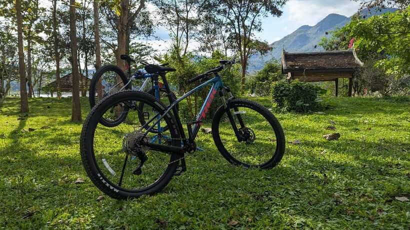 From Luang Prabang: Guided Mountain Bike Tour with Lunch - Who should book this ride?