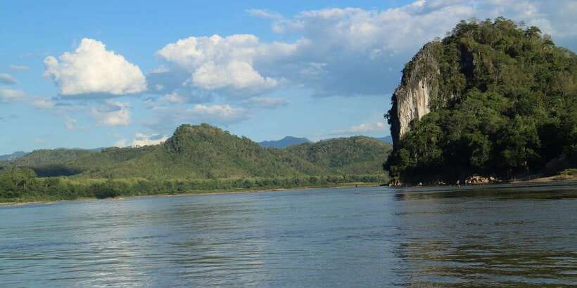 Half Day Mekong Cruise to Pak Ou Caves (Morning / Afternoon) - Lunch with a Mekong view