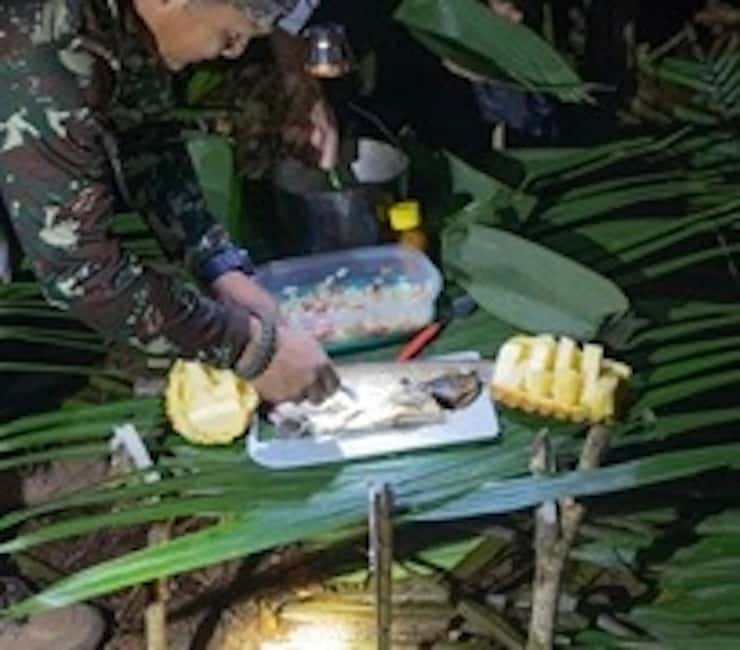 Luang Prabang: Bamboo Forest Cooking-class & Farm Visit - Eating Lunch in the Forest