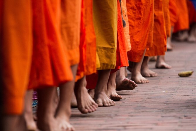 Luang Prabang Early Morning Alms Giving and Wet Market - The wet market after the monks return