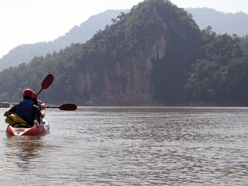 Luang Prabang: Kayak Tour to Pak Ou Caves - Ban Na Uan and Hmong village life