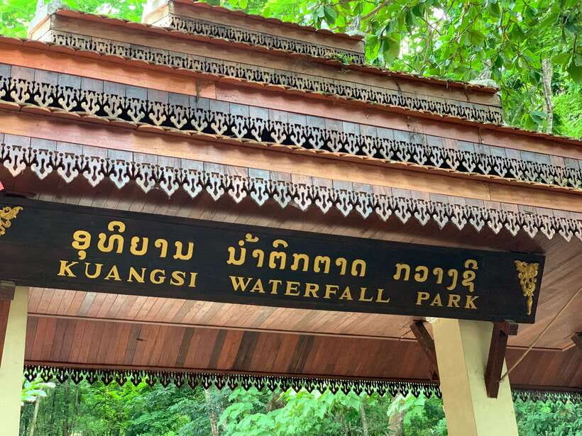 Luang Prabang: Kuang Si Bike Ride & Long-Tail Boat Cruise - Lunch beside the falls