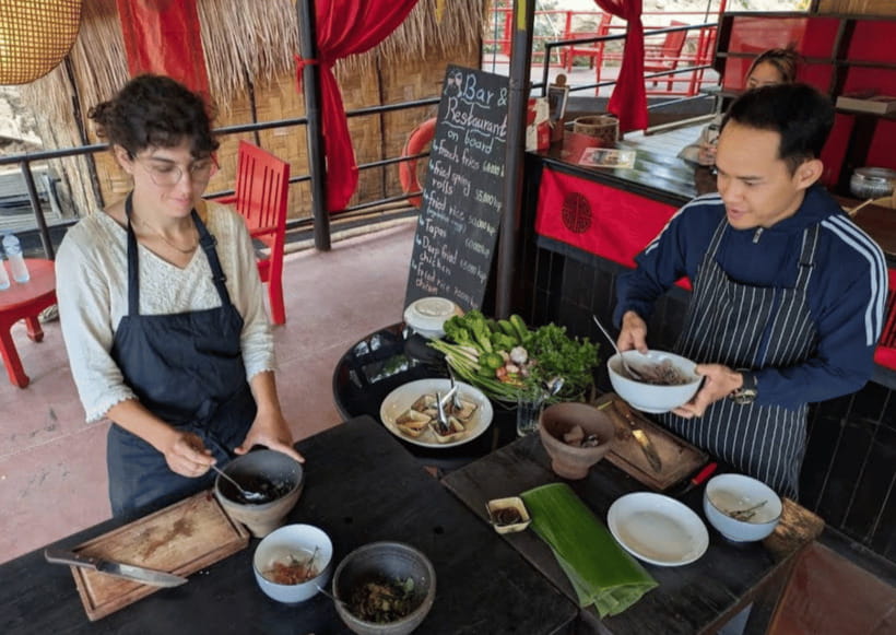 Luang Prabang: Mekong River Cooking Class with Hotel Pickup - Cooking four Lao dishes on the boat