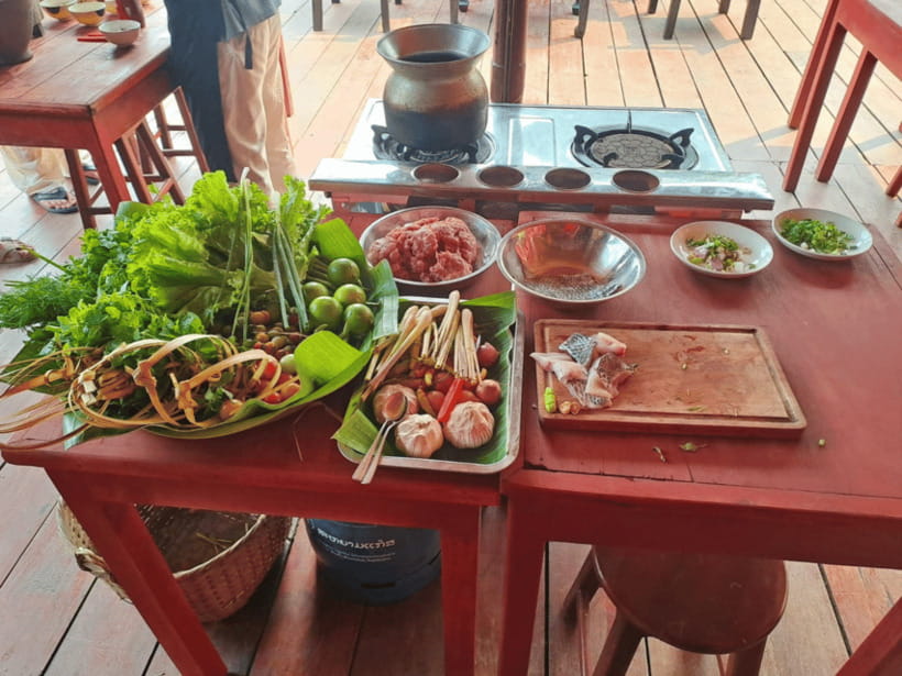 Luang Prabang: Mekong River Cooking Class with Hotel Pickup - Who should book this experience?