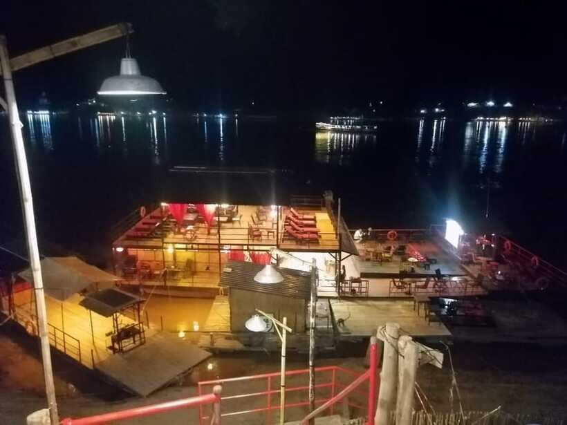 Luang Prabang: Mekong Sunset Cruise & Lao Tasting Dinner - Tuk-tuk pickup and the ride to the pier
