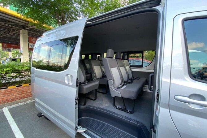 Luang Prabang Private Airport transfers - The 15 to 30 minute ride into town
