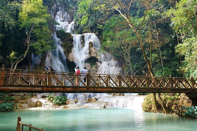 Luang Prabang Private Minivan - Comfort, timing, and road safety