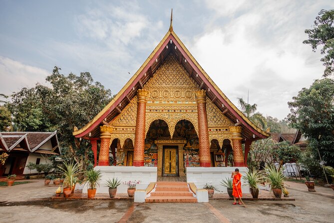 Mekong Meals Food Tour with 15+ Tastings - The main two-hour food route through Luang Prabang