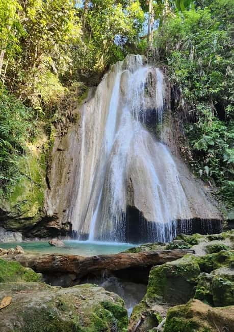 Nong Khiaw: Muang Ngoi, View Point, Water Fall and Kayaking - Lunch and a cool swim at Tad Mok Waterfall