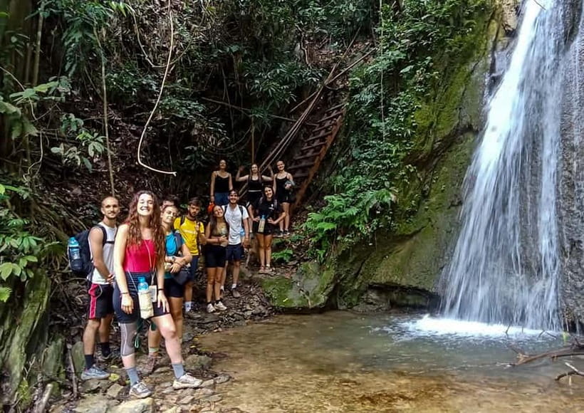 Nong Khiaw: Muang Ngoi, View Point, Water Fall and Kayaking - The sunset kayak back toward Nong Khiaw