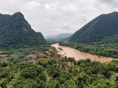 Nongkhiaw boat trip to Muang Ngoi