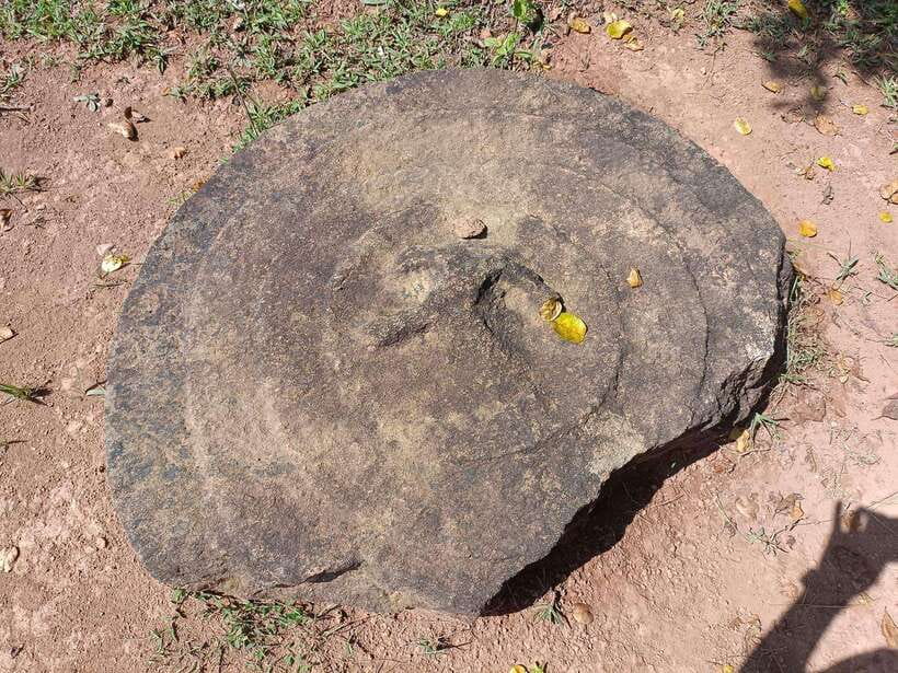 Plain of jars share group tour - Ban Napia and the art of making metal spoons
