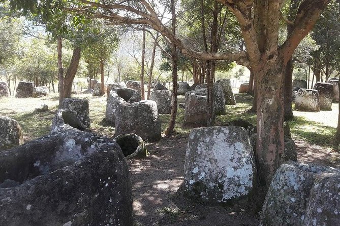 Plain of jars tour with local guide - Lunch near Lak Khai, followed by Site 2