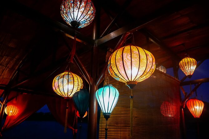 Sunset Cruise Luang Prabang - The included drink, snacks, and onboard extras