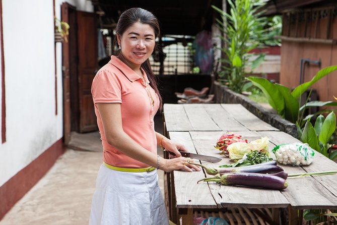 Traditional Market Tour and Private Laotian Cooking Class with a Local - Should you book this experience?