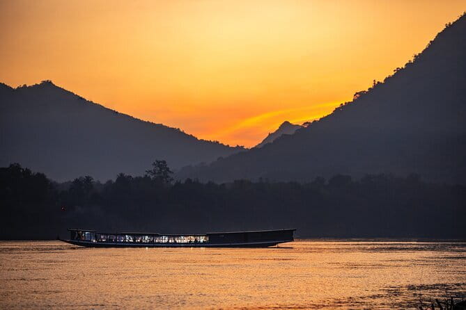 Unwind with a Sunset Cruise on the Mekong River - Setting out from Victoria Xiengthong Palace at 4:30 pm