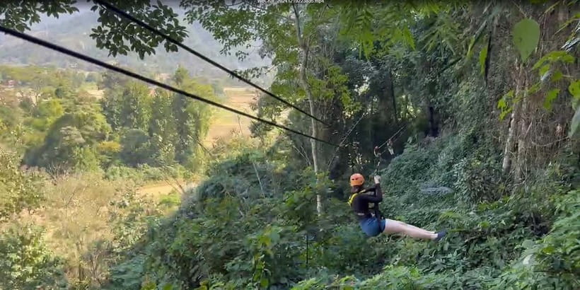 Vang Vieng: Hot Air Balloon,Kayak,Zipline,Blue lagoon1 Tour - Ziplining above the forest