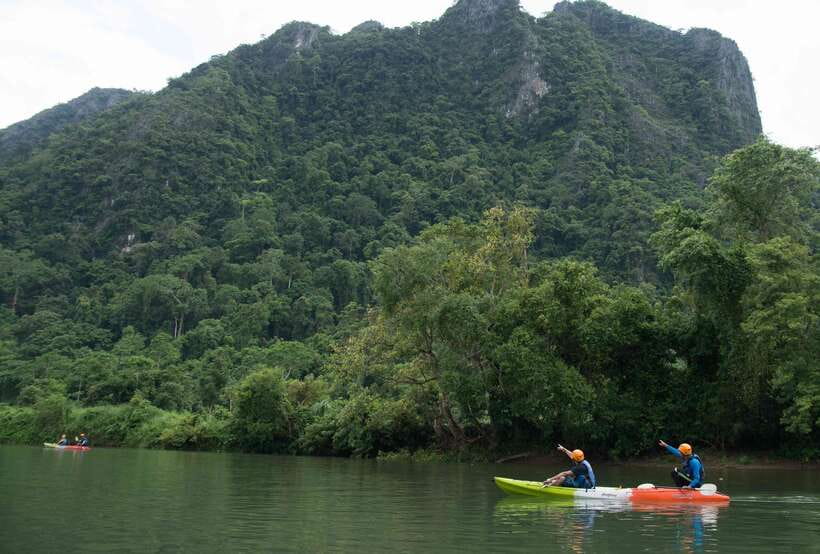 Vang Vieng: Kayaking & Cave Tubing with Zip Line/Blue Lagoon - Lunch beside Phar None Cliff