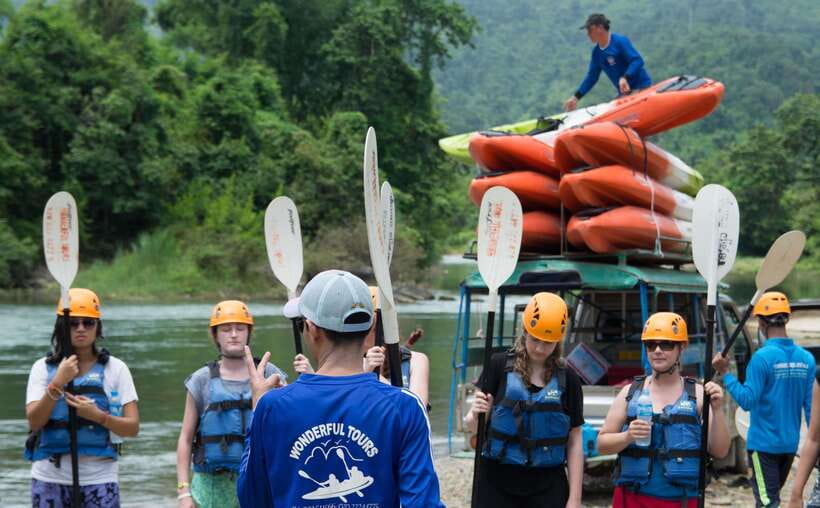 Vang Vieng: Nam Song River Kayak Tour - Learning the basics before the first rapid