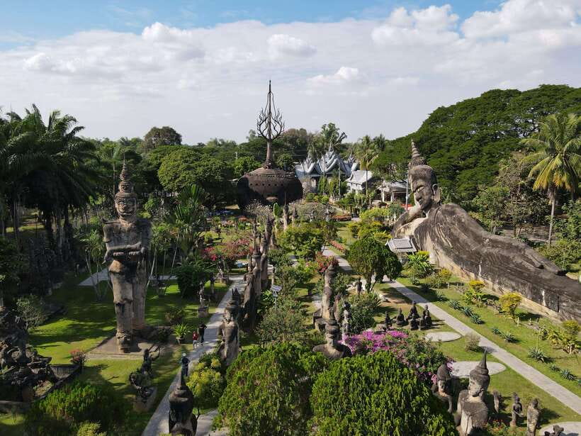 Vientiane City Highlights Tour with Buddha Park & Lunch - Why this day works well in Vientiane