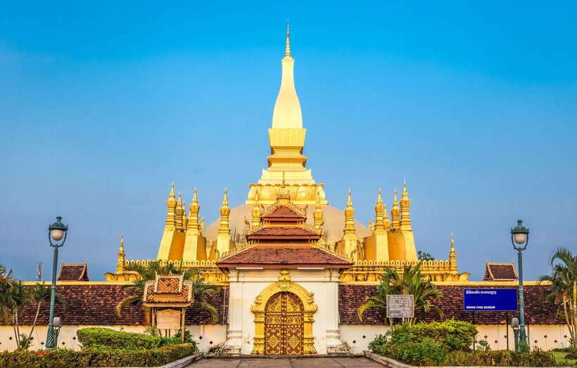 Vientiane City Highlights Tour with Buddha Park & Lunch - Wat Si Saket and the remarkable Buddha collection