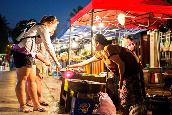 Vientiane Cuisine & Culture: The Hungry Tuk Tuk - Why the guides make such a difference