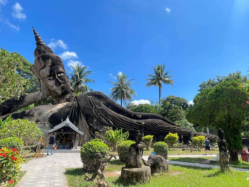 Vientiane: Cultural Tour with Buddha Park and Patuxay - Why this Vientiane tour works well