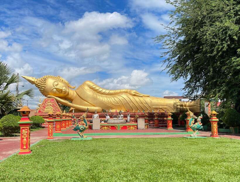 Vientiane: Cultural Tour with Buddha Park and Patuxay - Wat Sisaket offers the quietest detail
