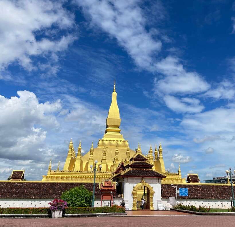 Vientiane: Cultural Tour with Buddha Park and Patuxay - Transport is useful, though comfort may vary