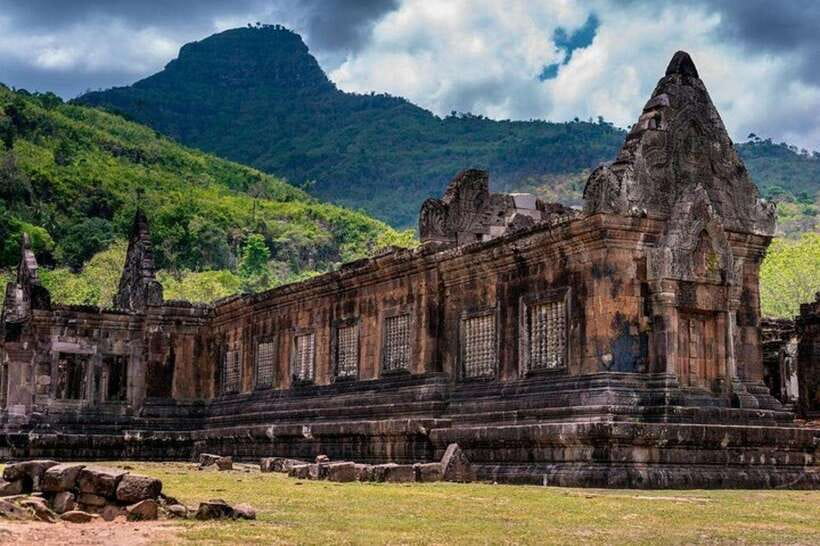 Vientiane : Private Custom Tour with a Local Guide - Choosing the right length and route