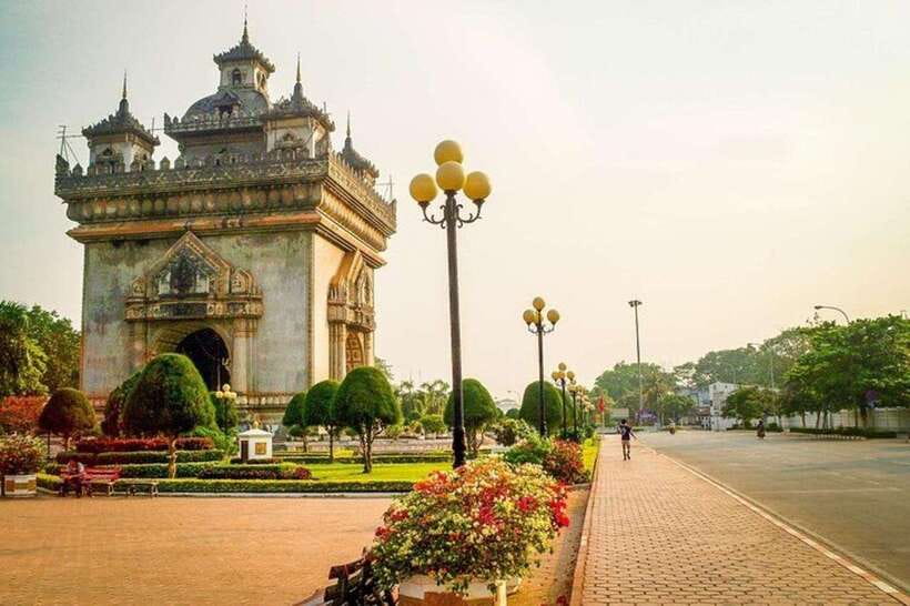 Vientiane : Private Custom Tour with a Local Guide - Starting from your hotel in central Vientiane