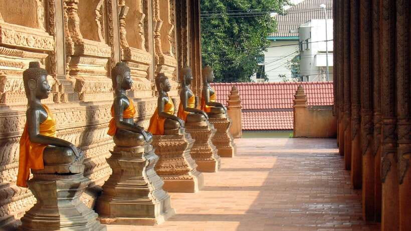 Vientiane: Private Full-day Must-See Sights & Sunset Tour - Why this is a useful first day in Vientiane